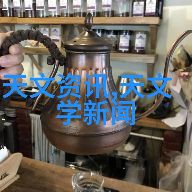 小镇上的戴珍珠耳环的女孩